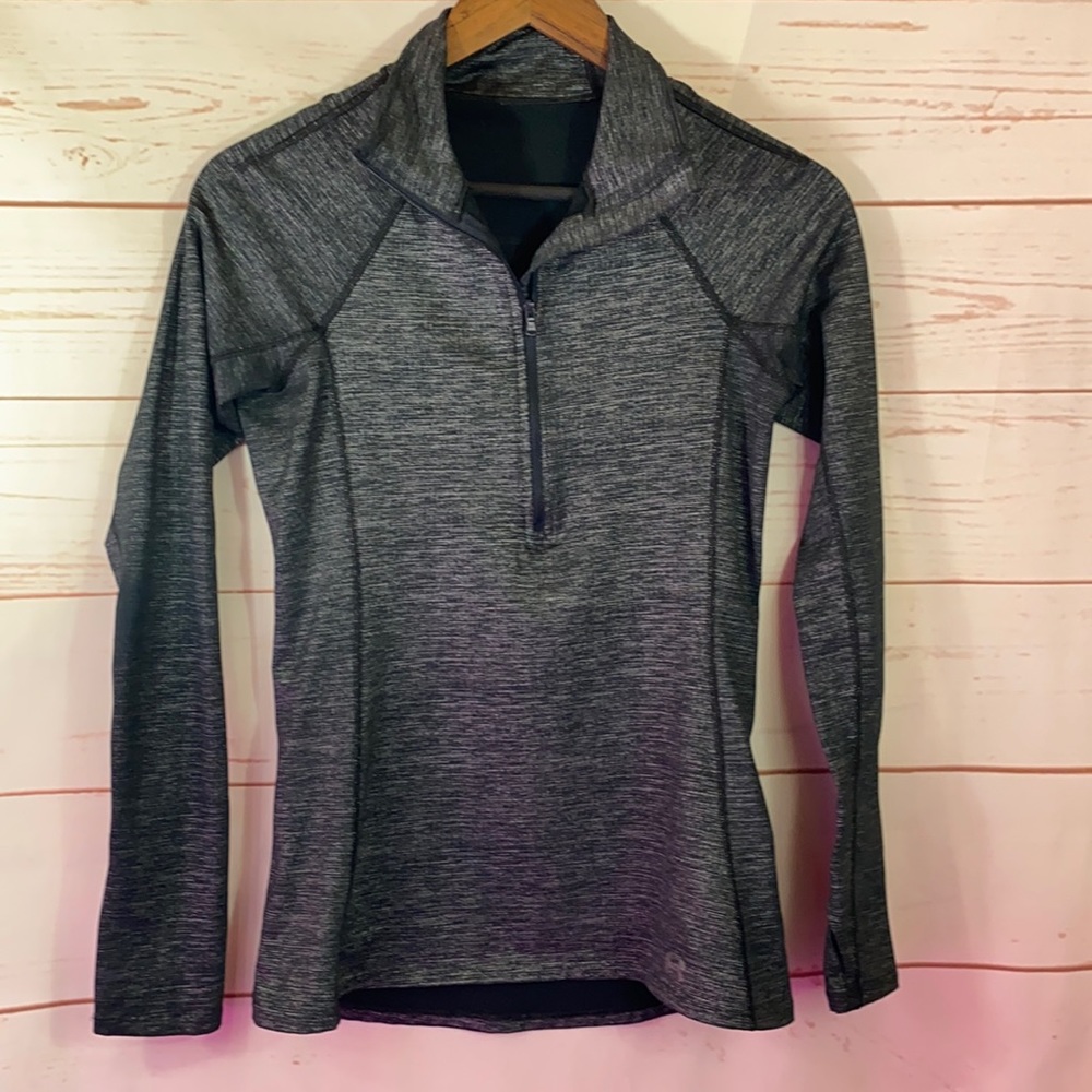 Under Armour Gray Silver Quart Zip Down